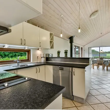 Kyllikki - 300m To The Fjord By Interhome *